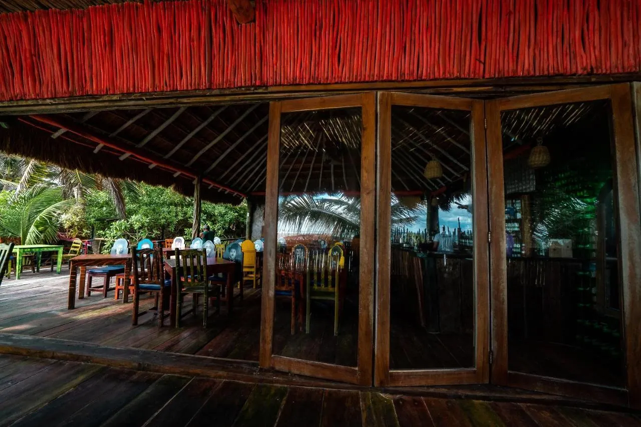 Cabanas La Eufemia تولوم فندق