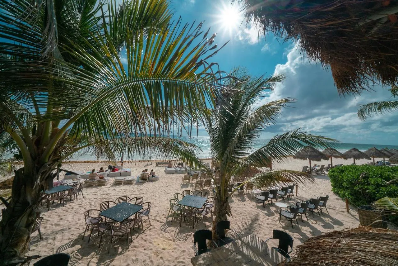 *** فندق Cabanas La Eufemia تولوم المكسيك